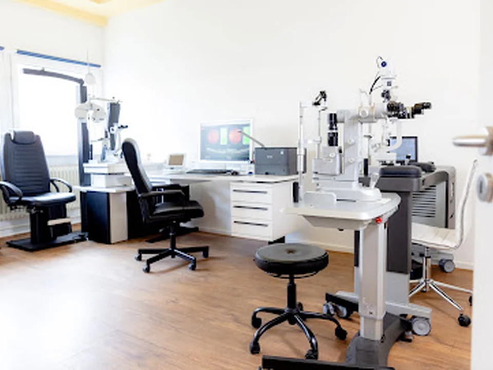 EyeCare Berlin, Augenarztpraxis und ambulantes OP-Zentrum