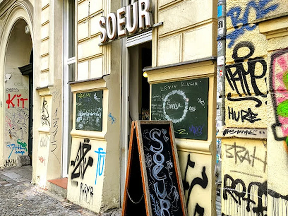 Soeur, Berlin