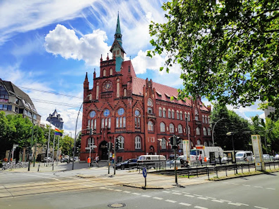 Bezirksamt Lichtenberg - Rathaus, Berlin