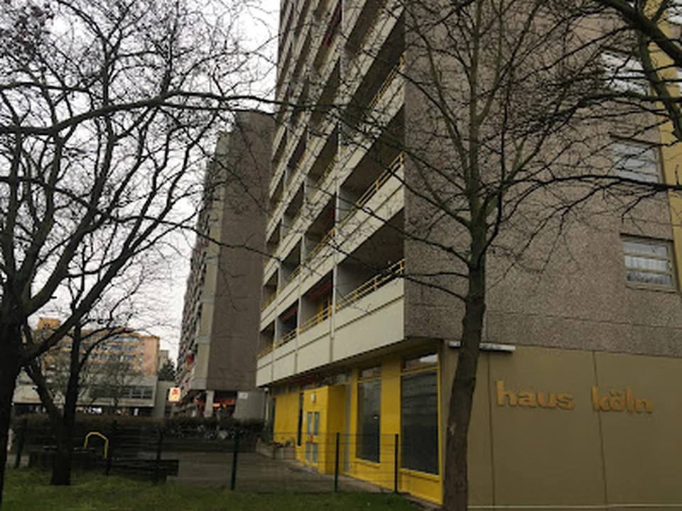 Seniorenwohnhaus Haus Köln, Berlin