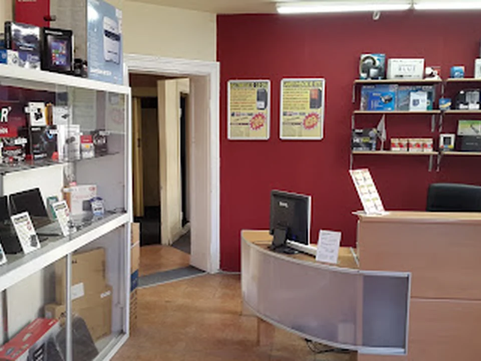 Com PC Computer und Notebook Reparatur, Berlin