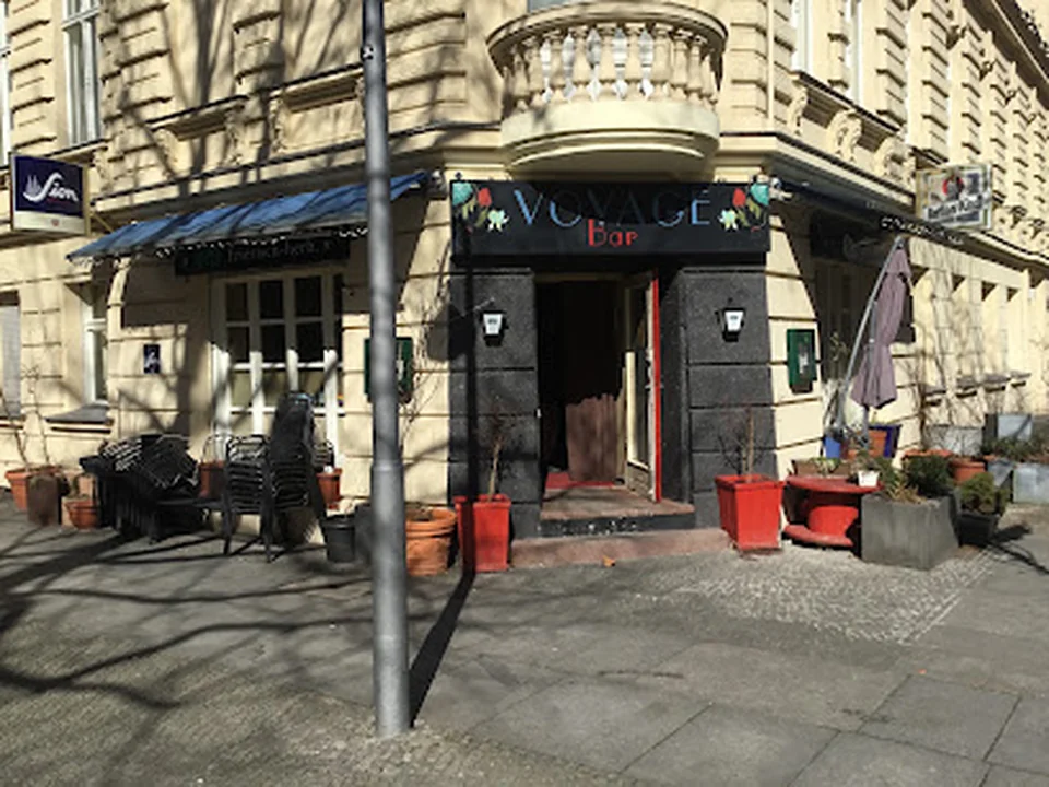 Bar Voyage, Berlin