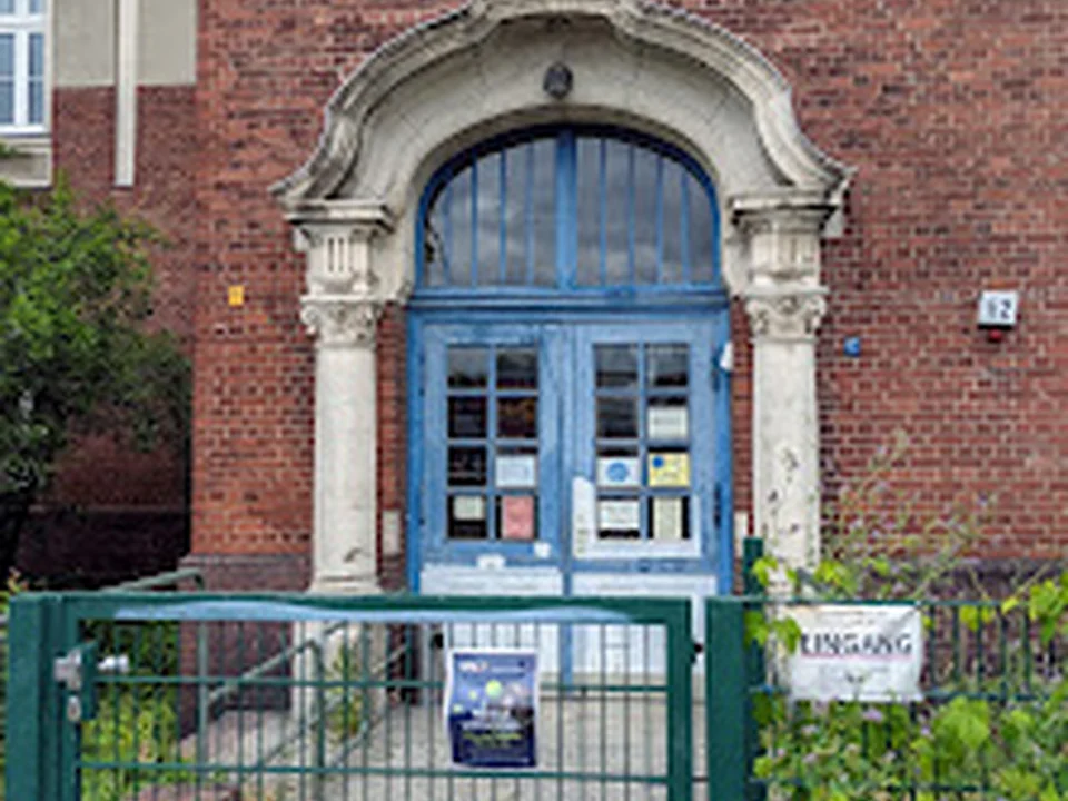 VHS Tempelhof-Schöneberg, Campus Schöneberger Linse, Berlin