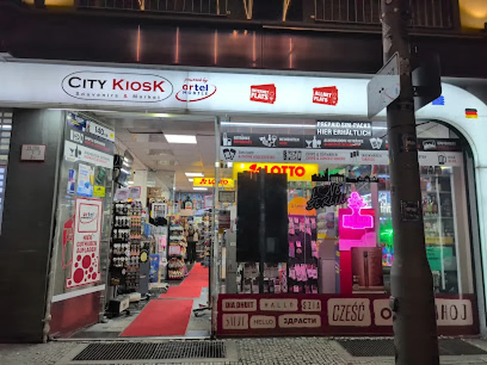 City Kiosk 56 (Spätkauf) Souvenirs Späti, Berlin