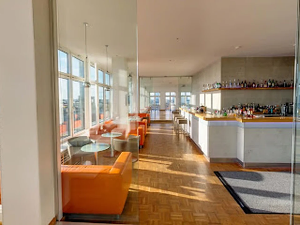 PlaceOne - Panoramabar Berlin 360°