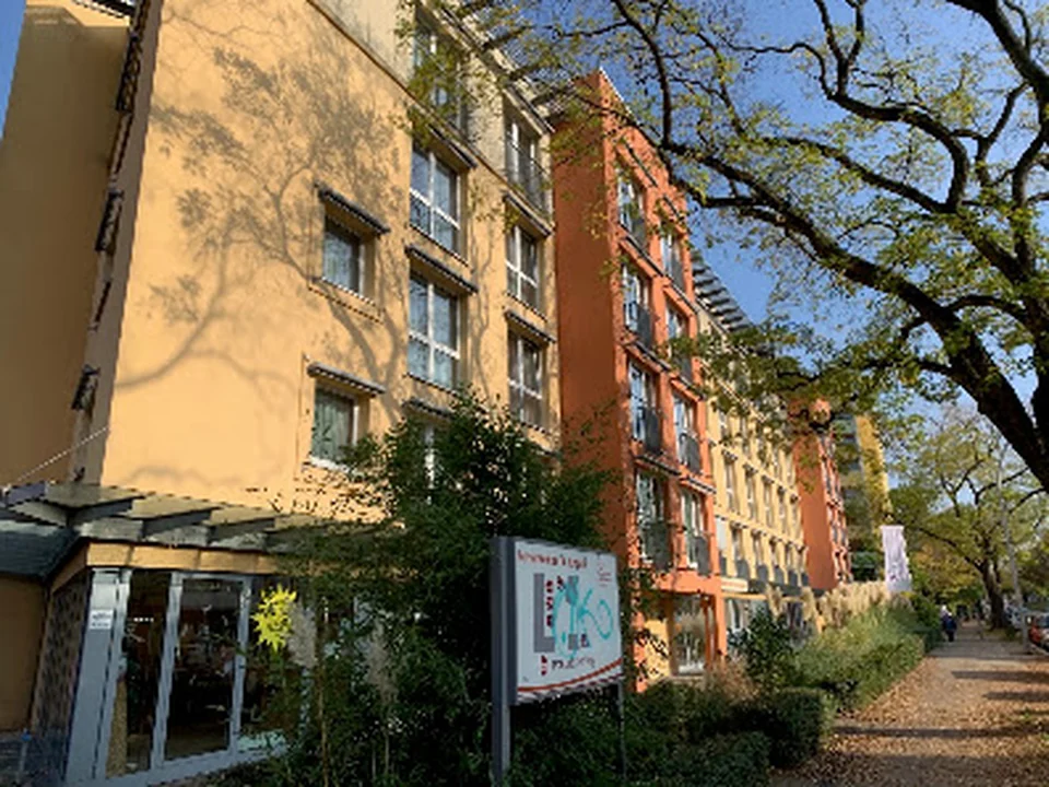 Pflege & Wohnen Sunpark, Berlin