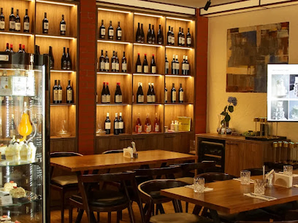 Fayna Restaurant, Berlin