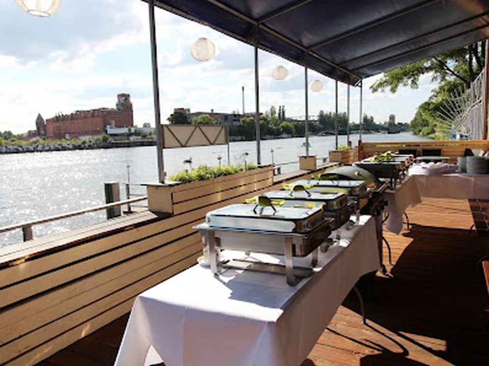 WHITE Spreelounge Eventlocation, Berlin