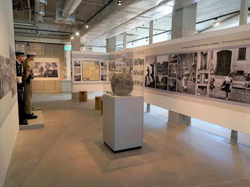 DIE MAUER | THE WALL - Das Museum am Leipziger Platz, Berlin