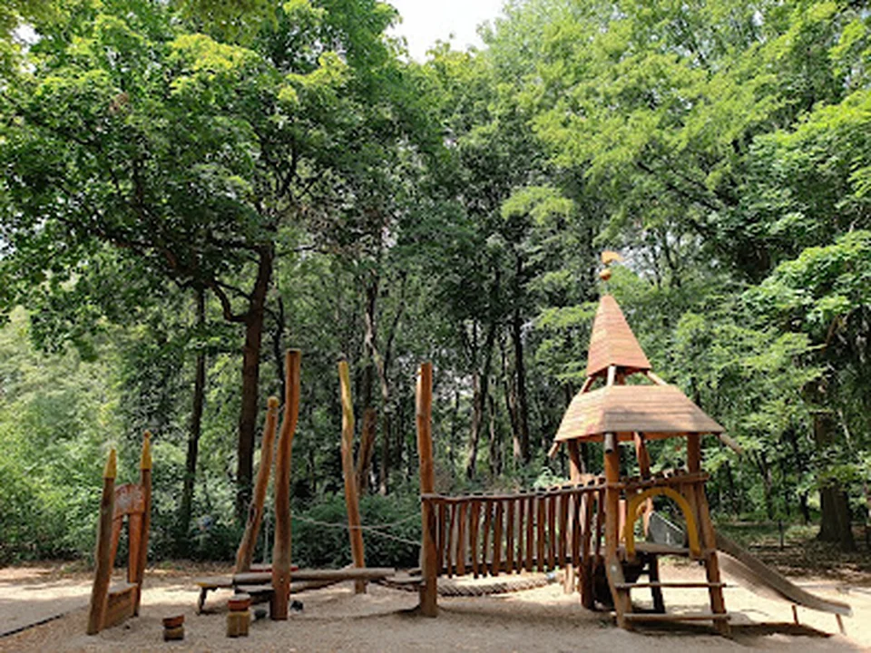 Kinderspielplatz an der Luiseninsel, Berlin