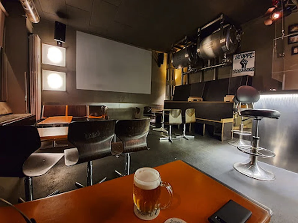 FC Magnet Bar, Berlin