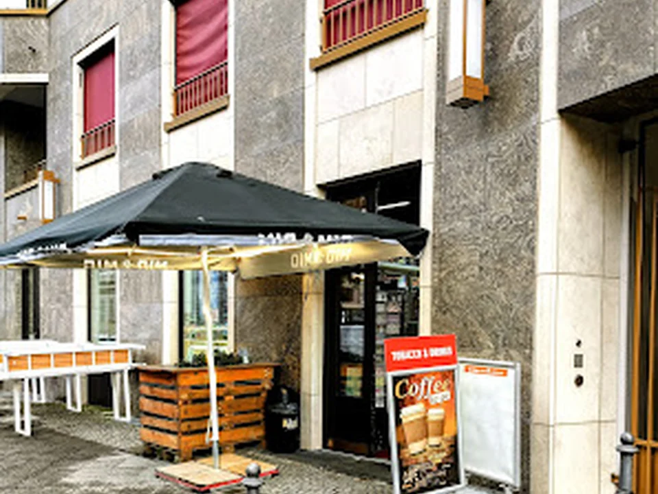 Tobacco & Drinks (Kiosk), Berlin