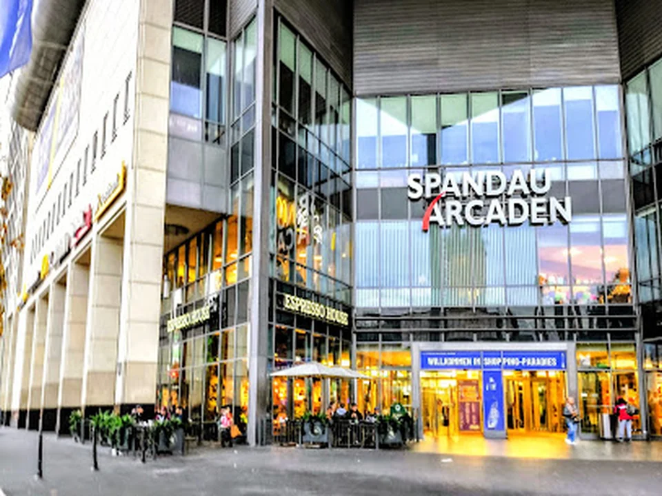 Spandau Arcaden, Berlin