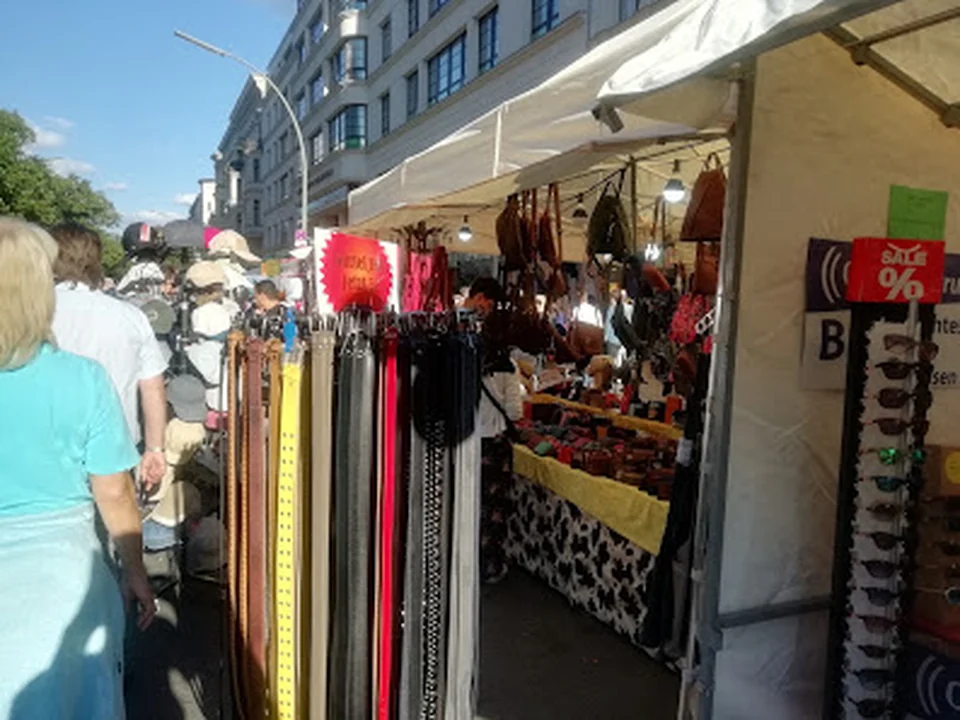 Flohmarkt Marheinekeplatz, Berlin
