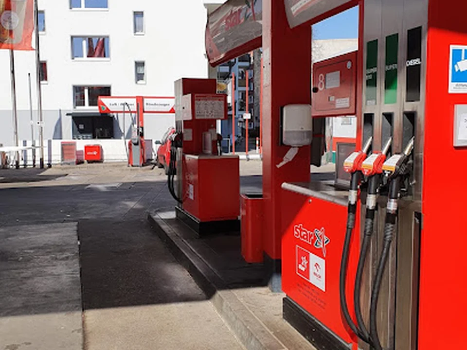 star Tankstelle, Berlin