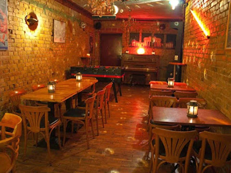 Café Mauerwerk - Craft Beer Bar, Berlin