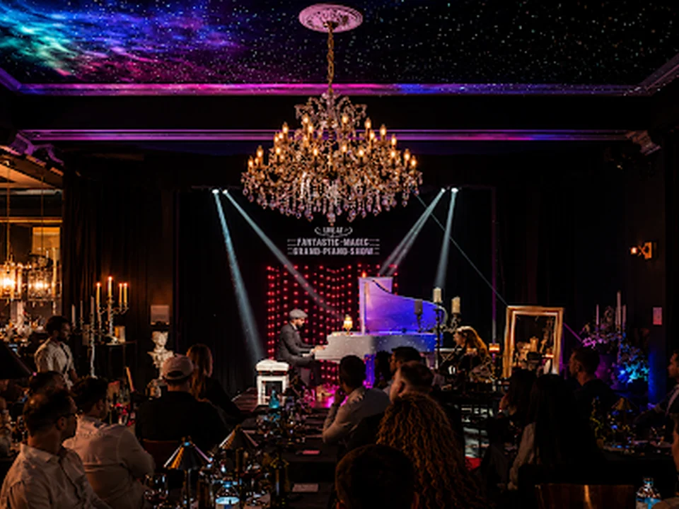 Vorwerck Restaurant - Dine & Show, Berlin