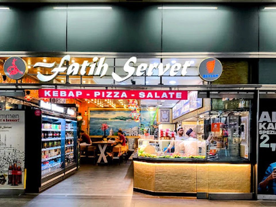 Fatih Servet Döner, Berlin