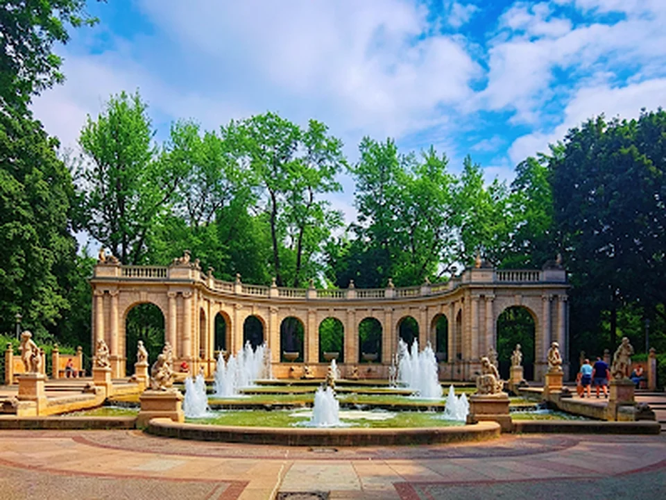 Märchenbrunnen, Berlin