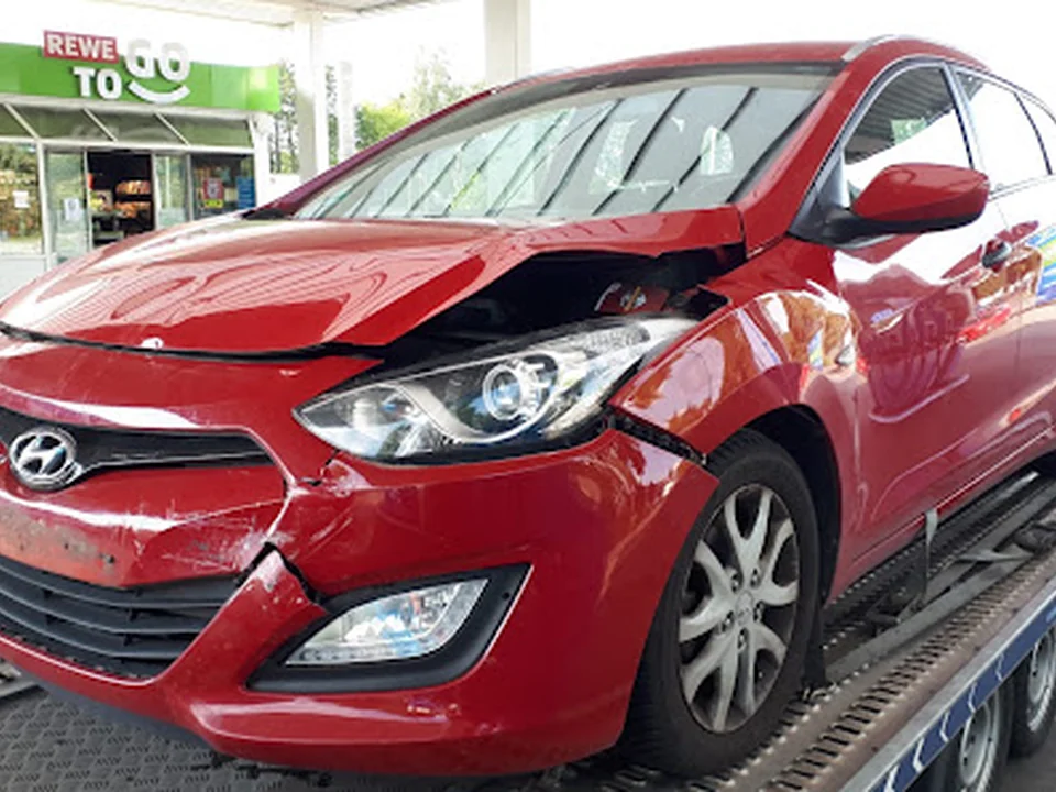AUTOPANDA – Einfach Auto mit Schaden verkaufen, Berlin