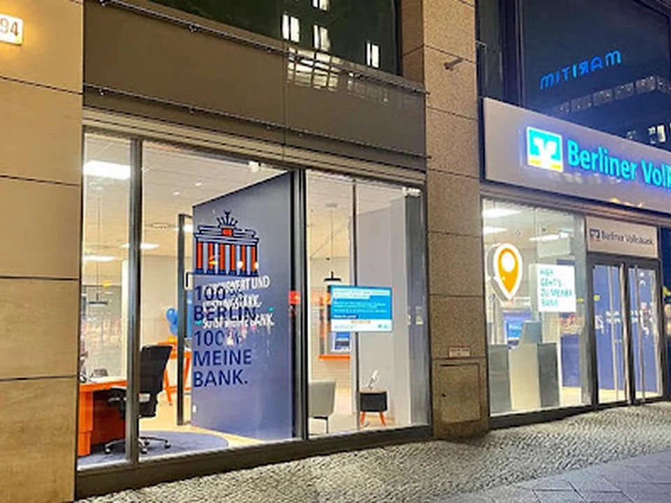 Berliner Volksbank Filiale Friedrichstraße mit Videoservice
