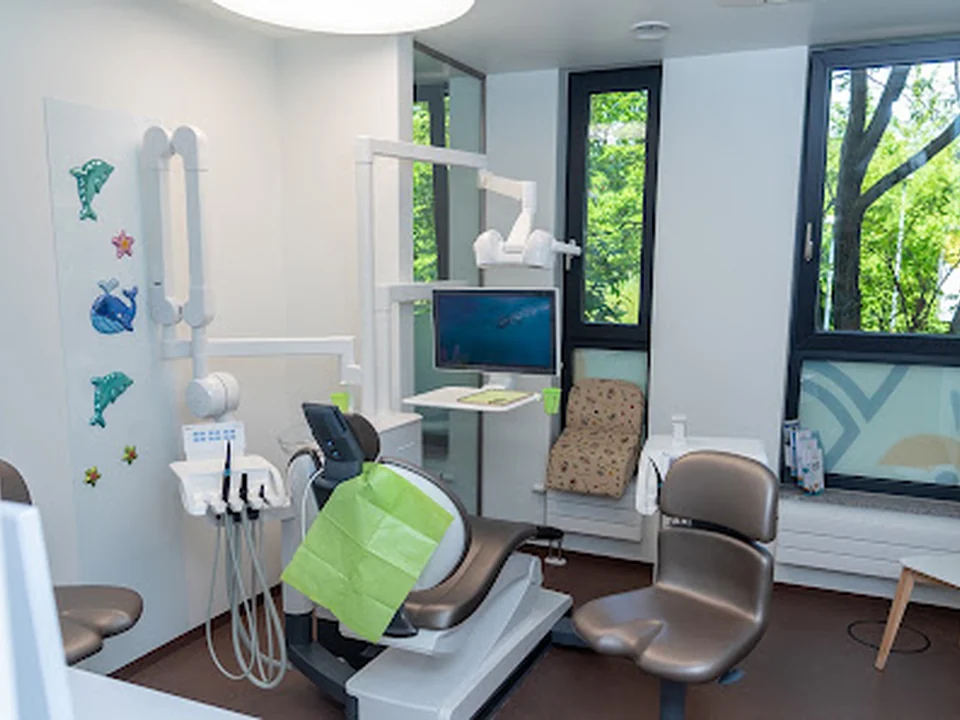 KINDERDENTIST-Praxis Adlershof, Berlin