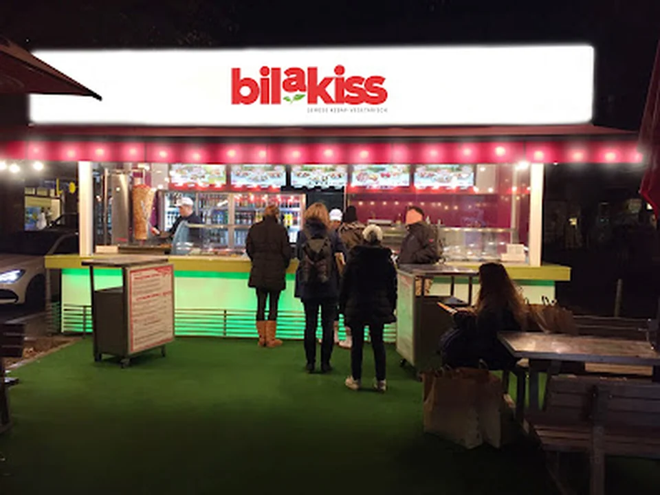 Bilakiss, Berlin