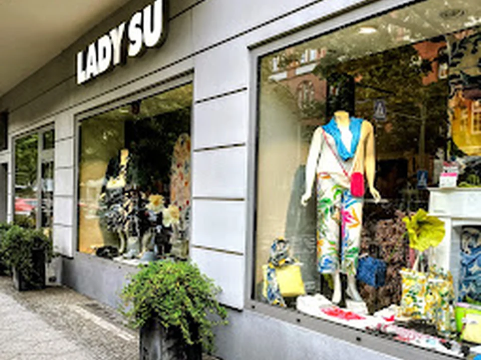 Lady Su, Berlin