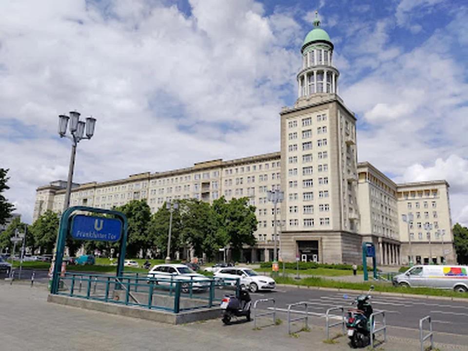 Frankfurter Tor, Berlin
