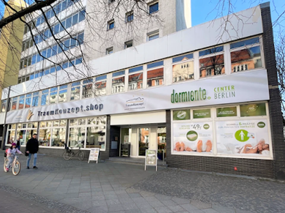 TraumKonzept Berlin-Fachgeschäft für Massivholz-, Boxspringbetten & Schlafsofas, Naturlatex-,Kaltschaum-& Federkernmatratzen