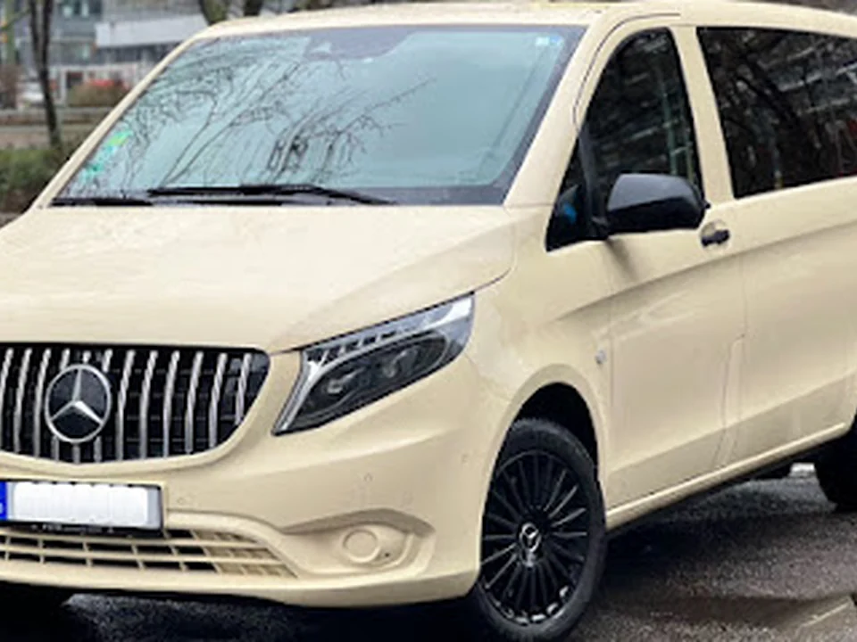 DEIN GROSSRAUMTAXI & Airport Taxi Berlin